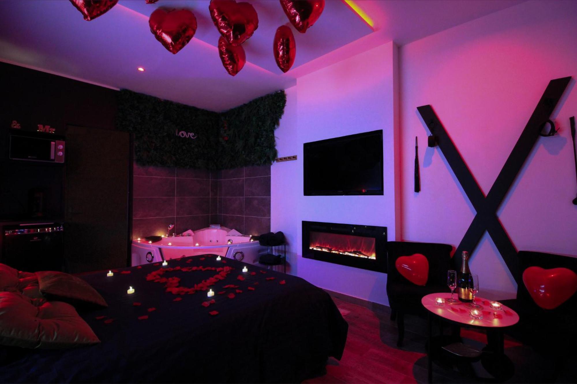 Loveroomxspa Bourg-Saint-Christophe Exteriér fotografie
